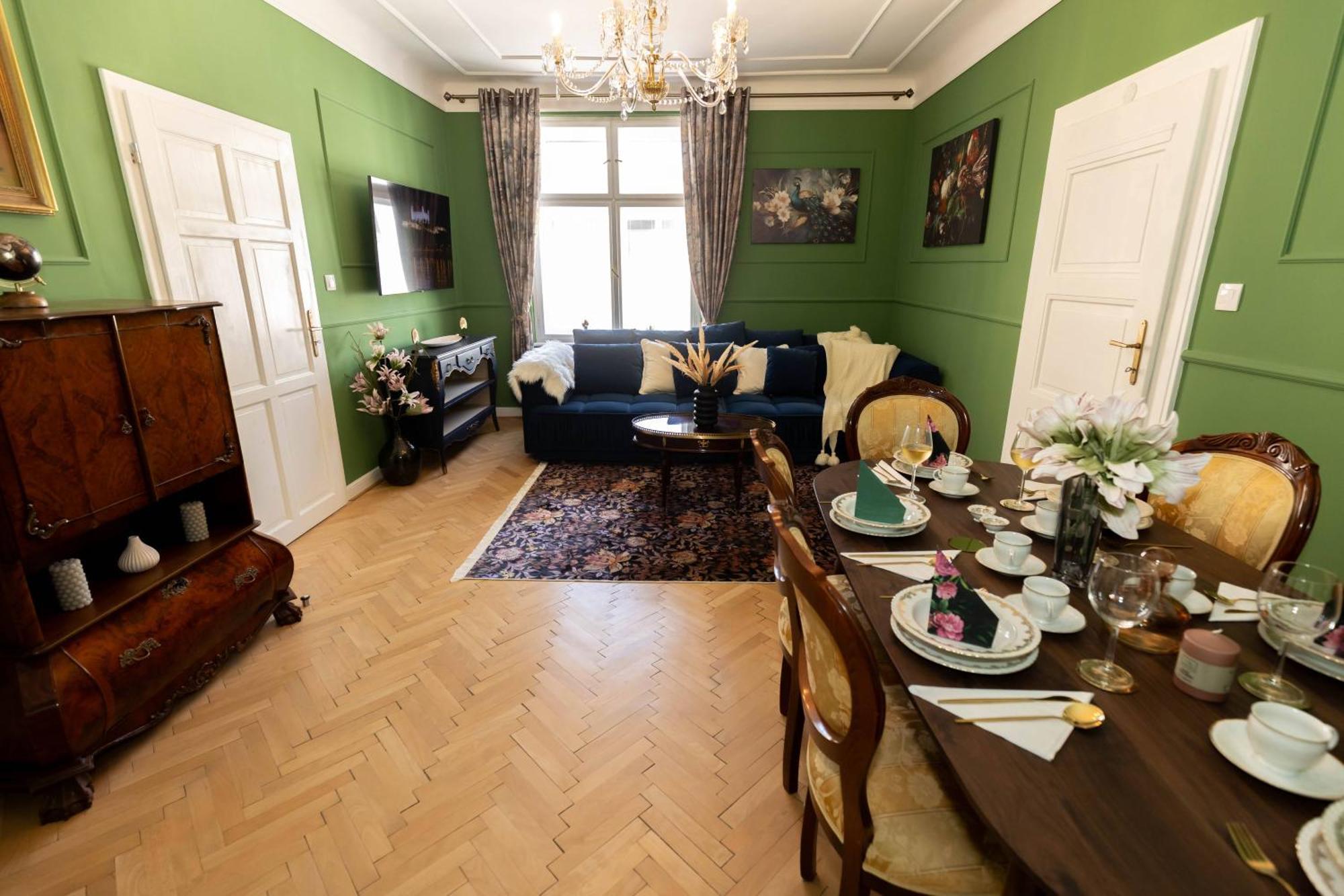 New, Stylish And Spacious Apartment Bratislava Eksteriør billede