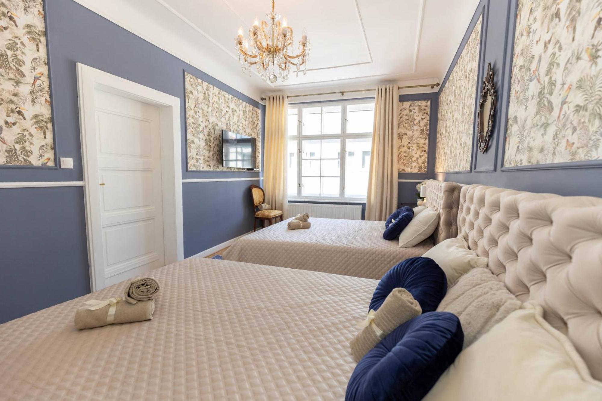 New, Stylish And Spacious Apartment Bratislava Eksteriør billede