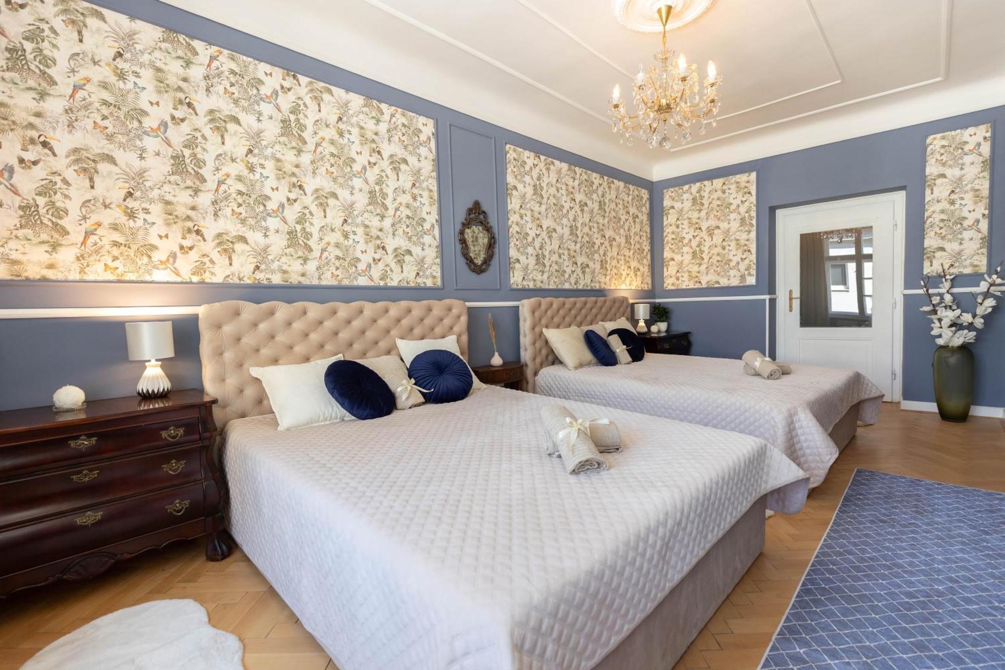 New, Stylish And Spacious Apartment Bratislava Eksteriør billede
